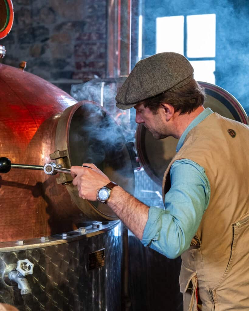 AA Distillerie de Maredsous 01