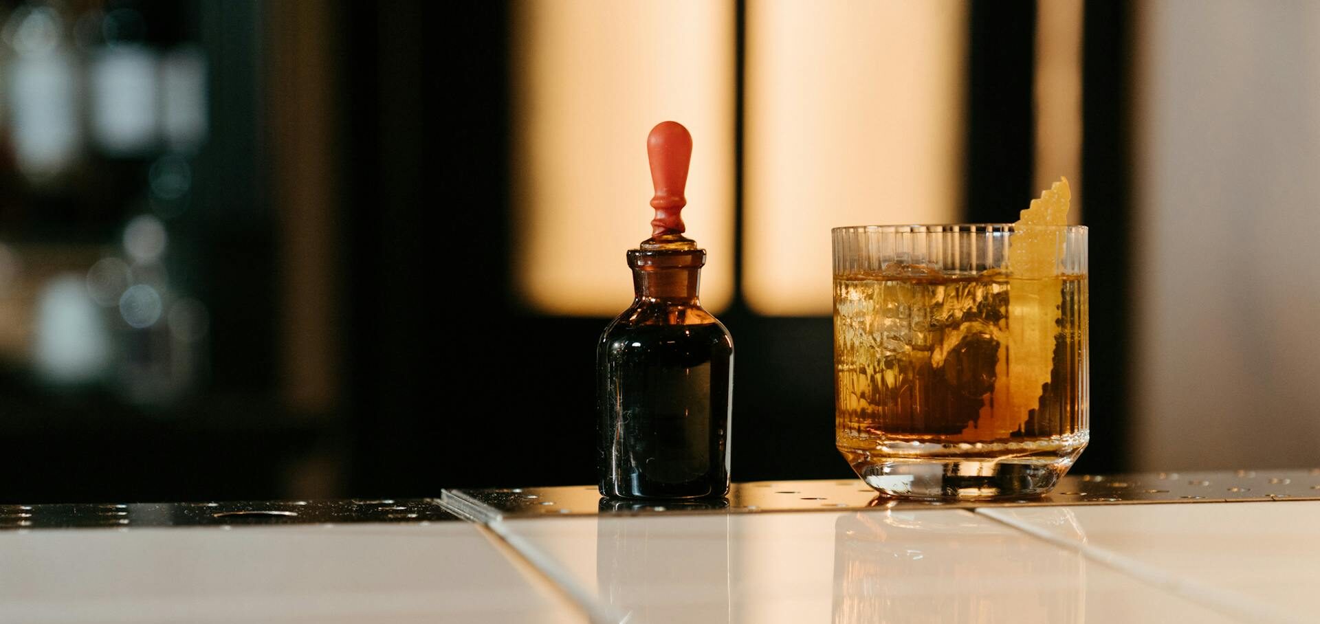 Cocktail Gin - Bitters - Bartenders - Apothicaires